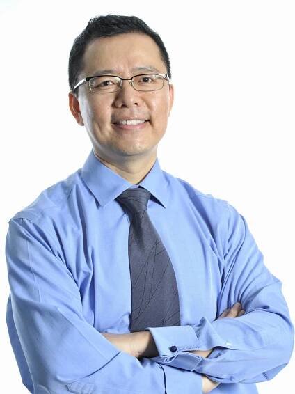 Chao Guo headshot