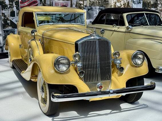 Pierce-Arrow Model 1247