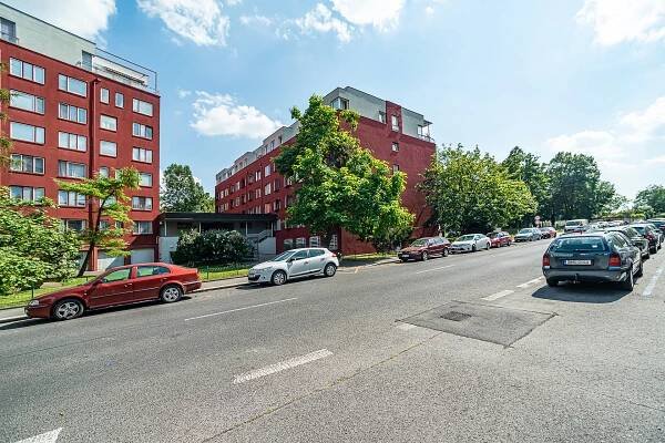 PRODÁNO - Prodej bytu 2+kk, 42m2, Praha 9 - Prosek - Klára Kyliánková