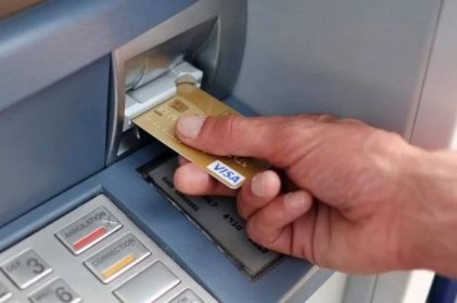 Co je to kartový účet v bance?