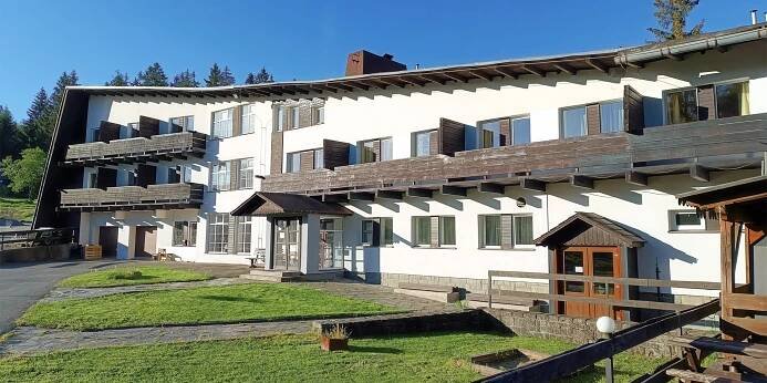 Hotel u přehrady v Horní Bečvě se zahradou a snídaní