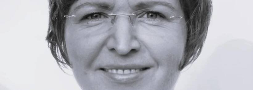 Fakulta zveřejnila fotku a jméno jedné z obětí, střelbu nepřežila ředitelka