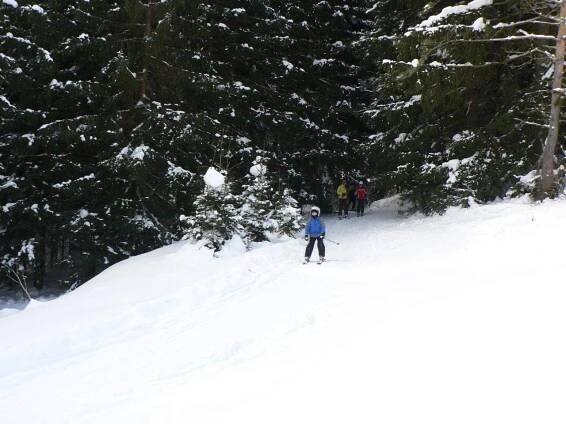 Ski areál Jezerné - Velké Karlovice - ubytování, počasí, online webkamera, otevírací doba, akce