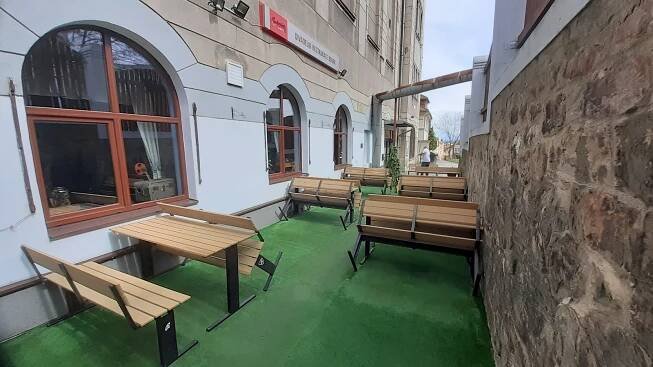 Výhled na hory, chmelnici a kostel. Vybíráme nejzajímavější zahrádky na Mostecku