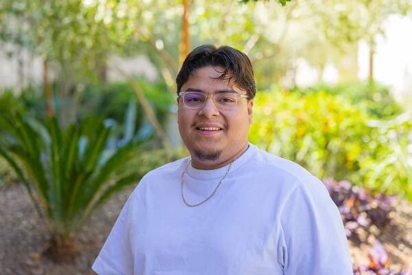 Aliento Features: Luis Reyes — Aliento