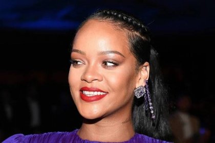 I Beg You, Rihanna, Please Don't Bring Back Raccoon Hair — See Photos