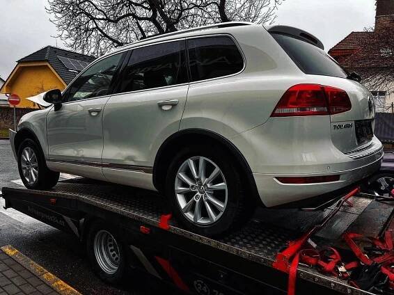Veškeré náhradní díly VW Touareg 7P r.v. 2012 CRCA NAC LR9A