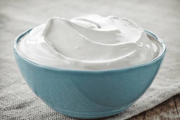 10 Sour Cream Substitutes for Every Kind of Recipe