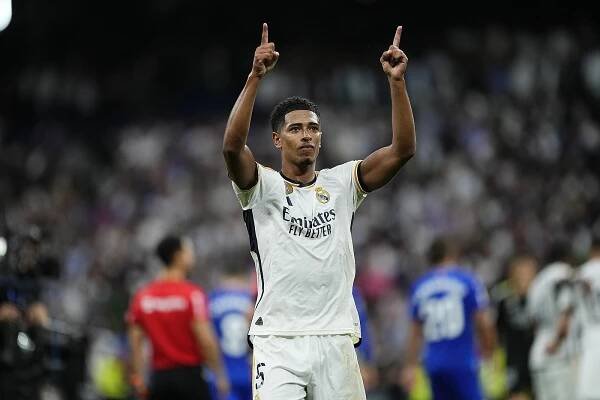 Hey Jude! Jak fanoušci Realu Madrid oslavují nového hrdinu Bellinghama