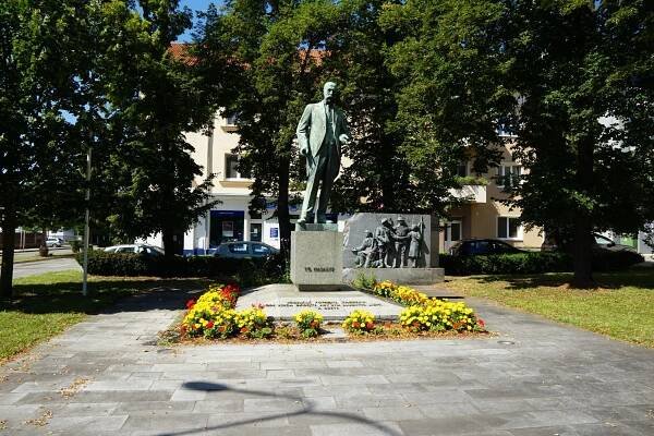 Fotogalerie • Pomník T. G. Masaryka (Pomník, památník) • Mapy.com