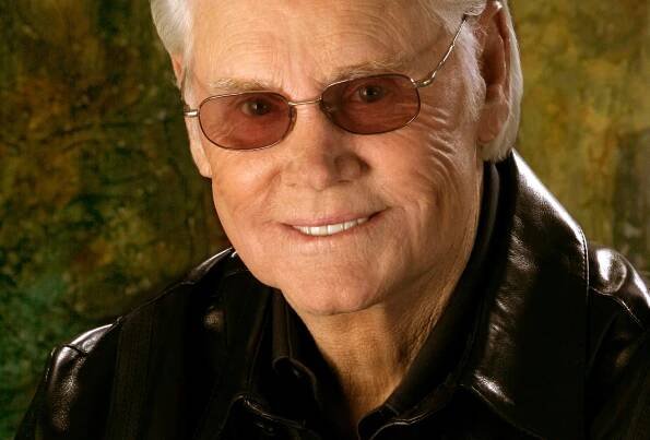 Ve věku 81 let zemřel George Jones