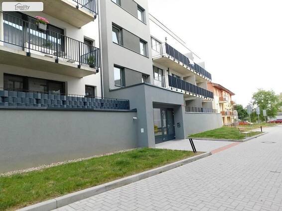 Pronájem Byt 2+kk, Karla Čapka, Unhošť, okres Kladno