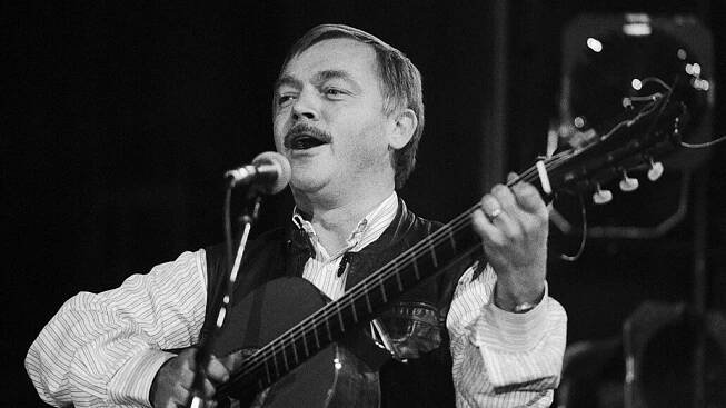 Po dvaceti letech opět doma. Karel Kryl (1944–1994) na „Koncertu pro všechny...