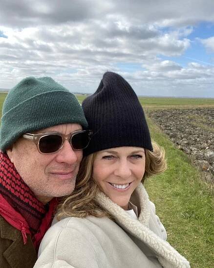Shirtless Tom Hanks Celebrates 37-Year Anniversary With Rita Wilson