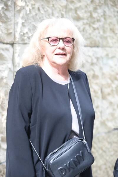Pohřeb Jany Šulcové (†76), hvězdy komedie století S tebou mě baví svět