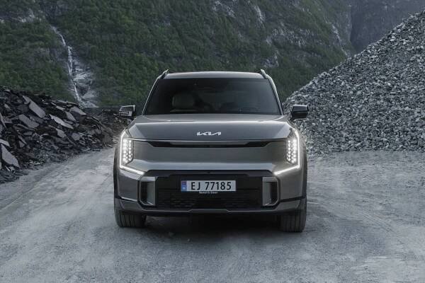Kia EV9 - romslig familie-SUV | Oppdag nye EV9