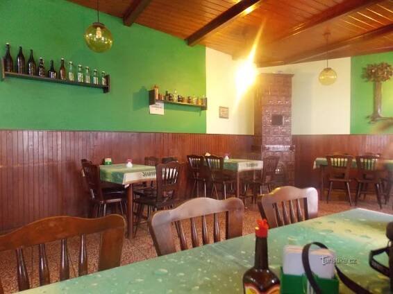 Zahradní restaurace na Mýtnici v Jablonném nad Orlicí
