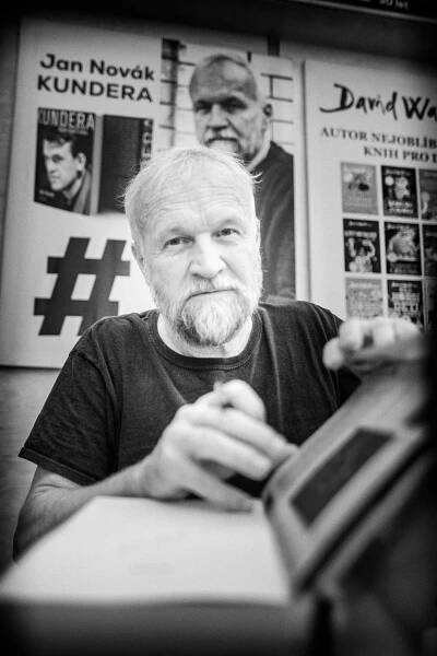 Jan Novák: Miliónový jeep — Nakladatelství Argo