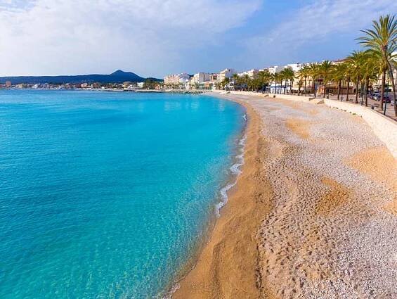 Javea rezervačnímu systému pláž la playa xabia alicante Španělsko — Stock obrázek