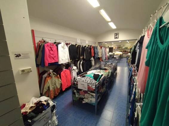 Louny - Elegant secondhand