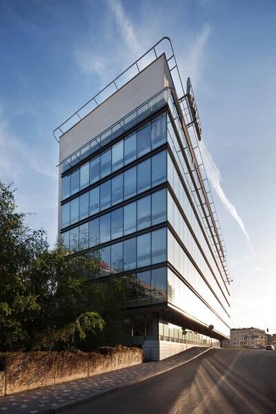 KPMG