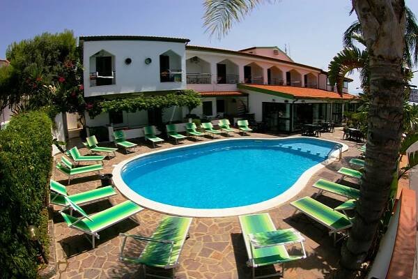 Hotel Marinella, Itálie Kalábrie - 4 690 Kč Invia