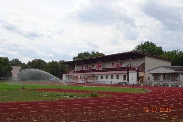 Atletický stadion Slatiňany foto 1