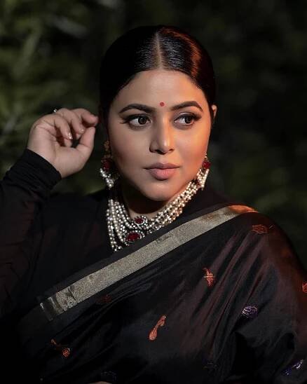 Shamna Kasim Photos, Pictures & Shamna Kasim Images - Kerala9.com