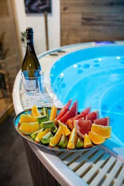 All inclusive privátní wellness relax pro 2 osoby Praha, Vokovice Privátní lázně TOM - privátní wellness • Firmy.cz
