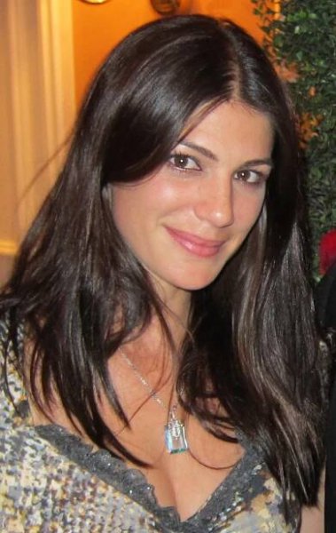 Genevieve Cortese - wikiital.com