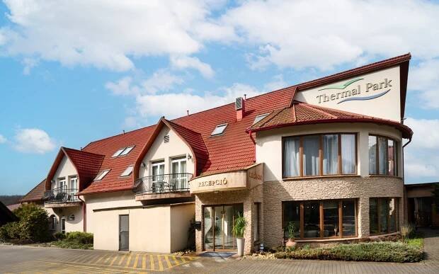 Maďarsko u lázní v Thermal Park Hotelu Egerszalók **** s termálními bazény, saunami, polopenzí a půjčením kol