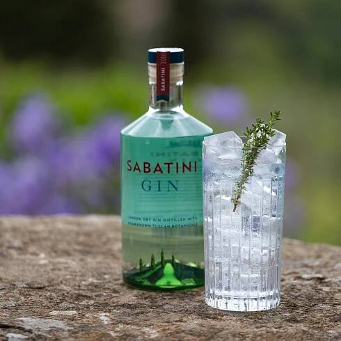 Sabatini Gin: Gin anglických aristokratov a talianských fajnšmekrov.