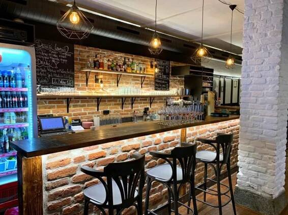 Pizzerie Café Bar La Fabrika