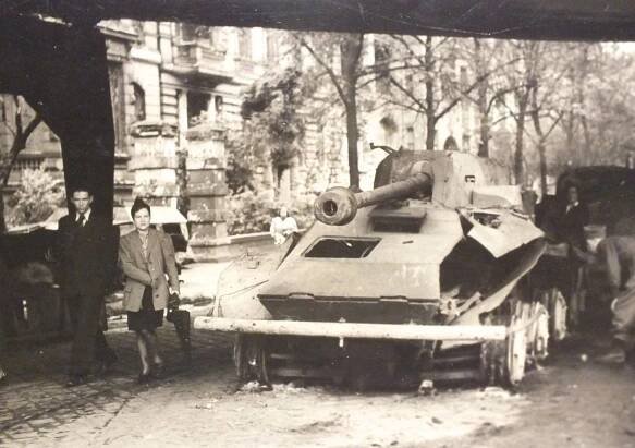 Sd.Kfz.234/4 : Německo (DEU)