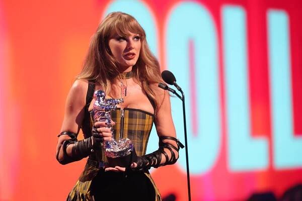 Taylor Swift Skips VMAs 2025 — Fans Blame ‘Taylor Cam’ & More