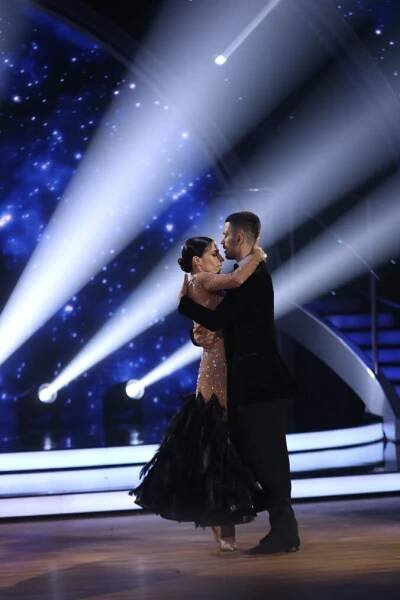 Zuzana Porubjaková a Jaroslav Ihring v Let’s Dance 2025 (fotografie) - Fotka 1 z 72 - SITA.sk