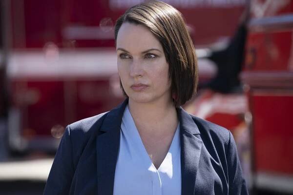 Bosch - Dobří lidé na obou stranách - Z filmu - Julie Ann Emery