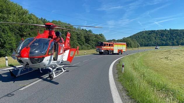 Horní Benešov Horní Životice tragická nehoda auto kamion vrtulník