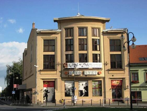 Databáze divadel / Divadelní architektura v Evropě