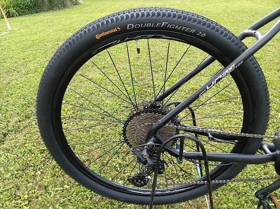 Elektrokolo. Prodám Amulet erival 5.0 sh vel.xl, 2023. Najeto pouze 1178 km (21mth). Motor: BAFANG M410 80NM/36V/250W Baterie