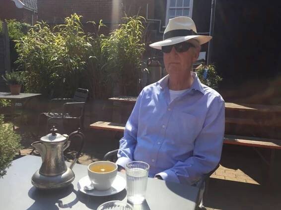Meeting Heroes – A chat with Hugh Fraser | James Silvester Author