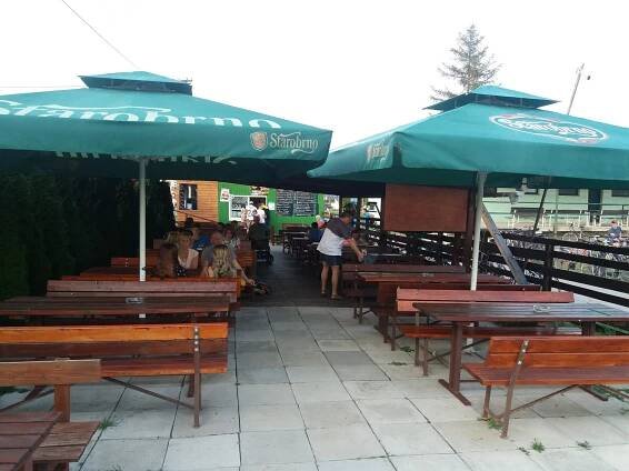 Hospůdka na hřišti v Ostrožské Nové Vsi láká na burgery i tatarský biftek