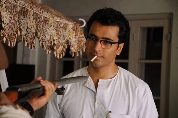 Abir Chatterjee - Byomkesh Pawrbo - Z filmu