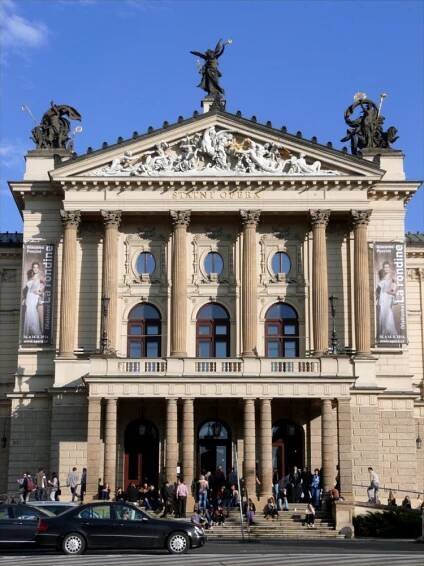 Wilsonova 101/4: State Opera — The Prague Vitruvius