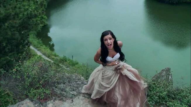 GENNY CIATTI - Dnes procitám (Official music video 2012) HQ