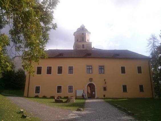 hrad-malenovice.jpg