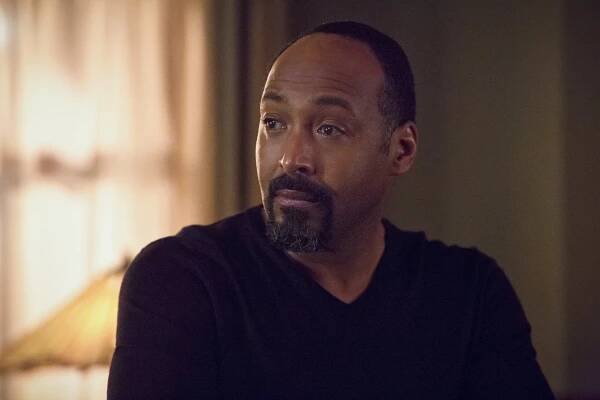 Flash - Zloděj energie - Z filmu - Jesse L. Martin