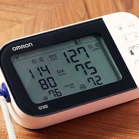 Omron M7 Intelli IT s AFib + zdroj (set)