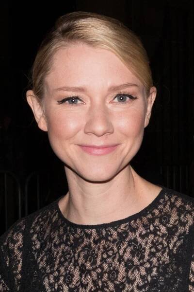 Valorie Curry - Wikipedia