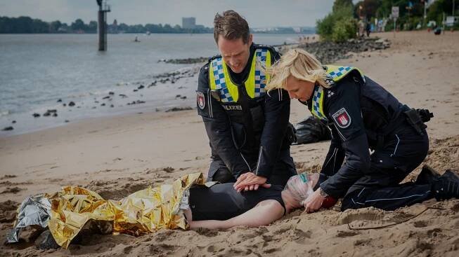 Policie Hamburk - Eiskalt - Z filmu - Matthias Schloo, Sanna Englund